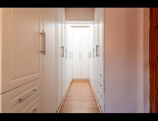 3 BEDROOM DUPLEX FOR SALE IN SUIDEROORD
